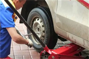 安居附近拖车24小时服务热线电话